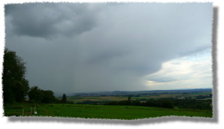 ein fetter Regenschauer im Anmarsch...