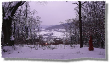 Blick vom Schiller-Tempel in Richtung des Neuberg...