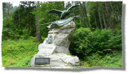 das Pontlatz Denkmal...