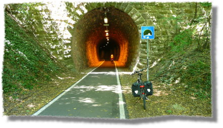 die zweite Tunneldurchfahrt nach Eppan hoch...